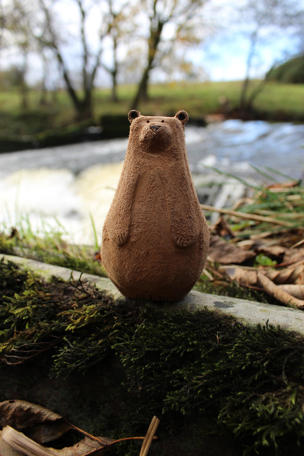 Quiet Bear Keychain – Handmade Wooden Keyring