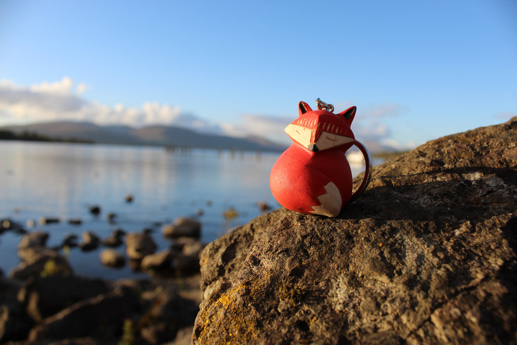 Cinnamon Fox Keychain – Handmade Wooden Keyring