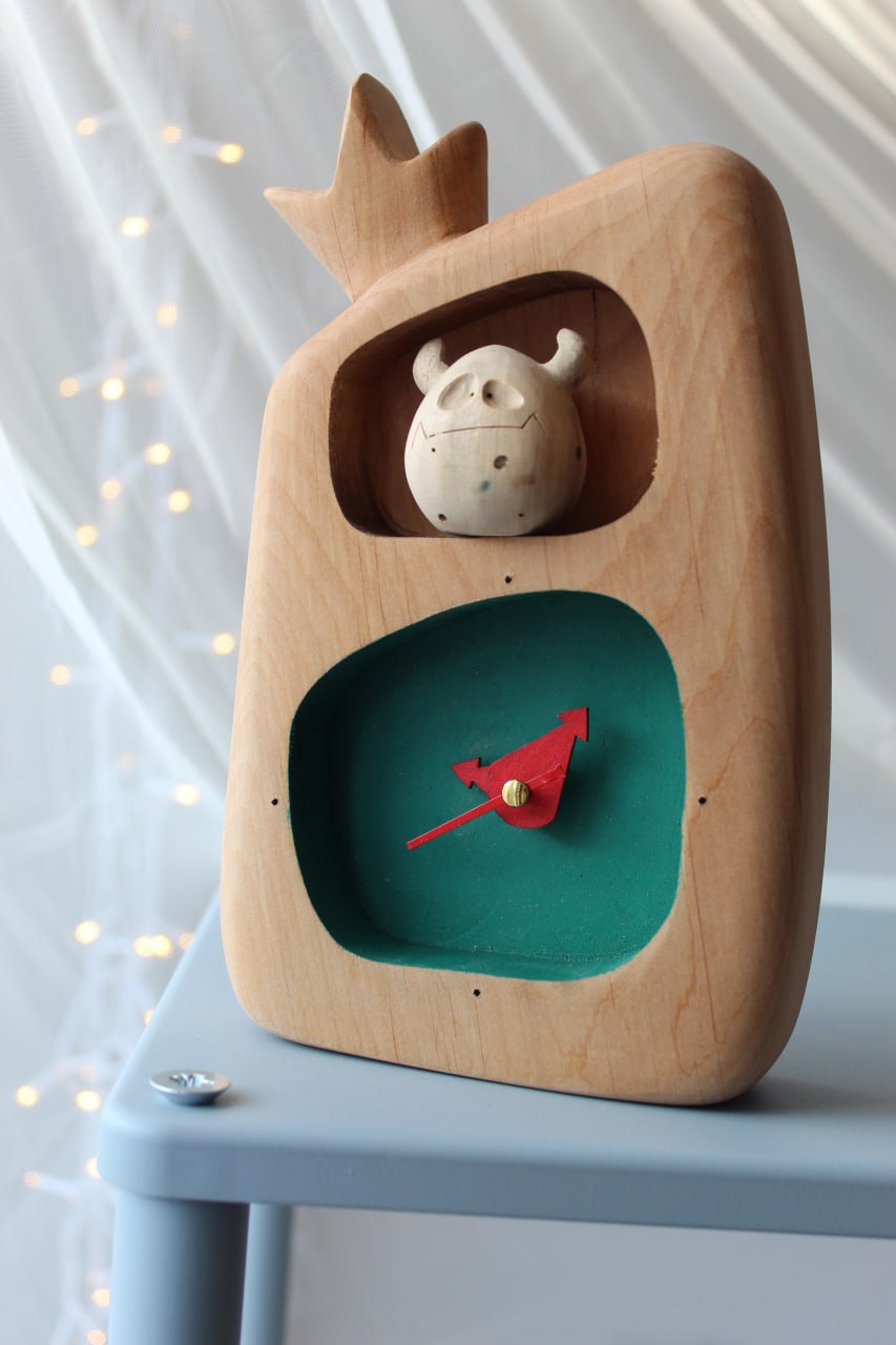 Cheese Monster Clock – Handmade Wooden Shelf Clock