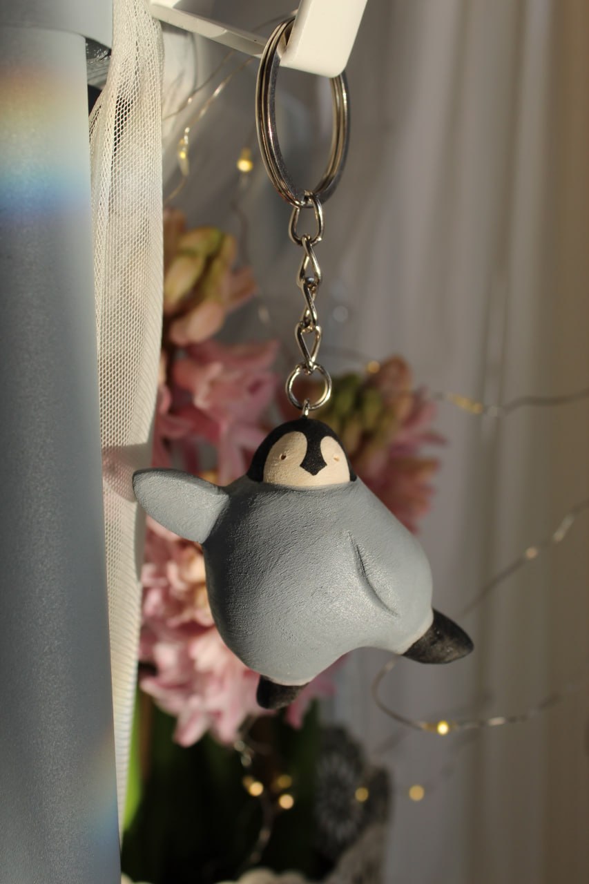 Mac Penny Penguin Keychain – Handmade Wooden Keyring