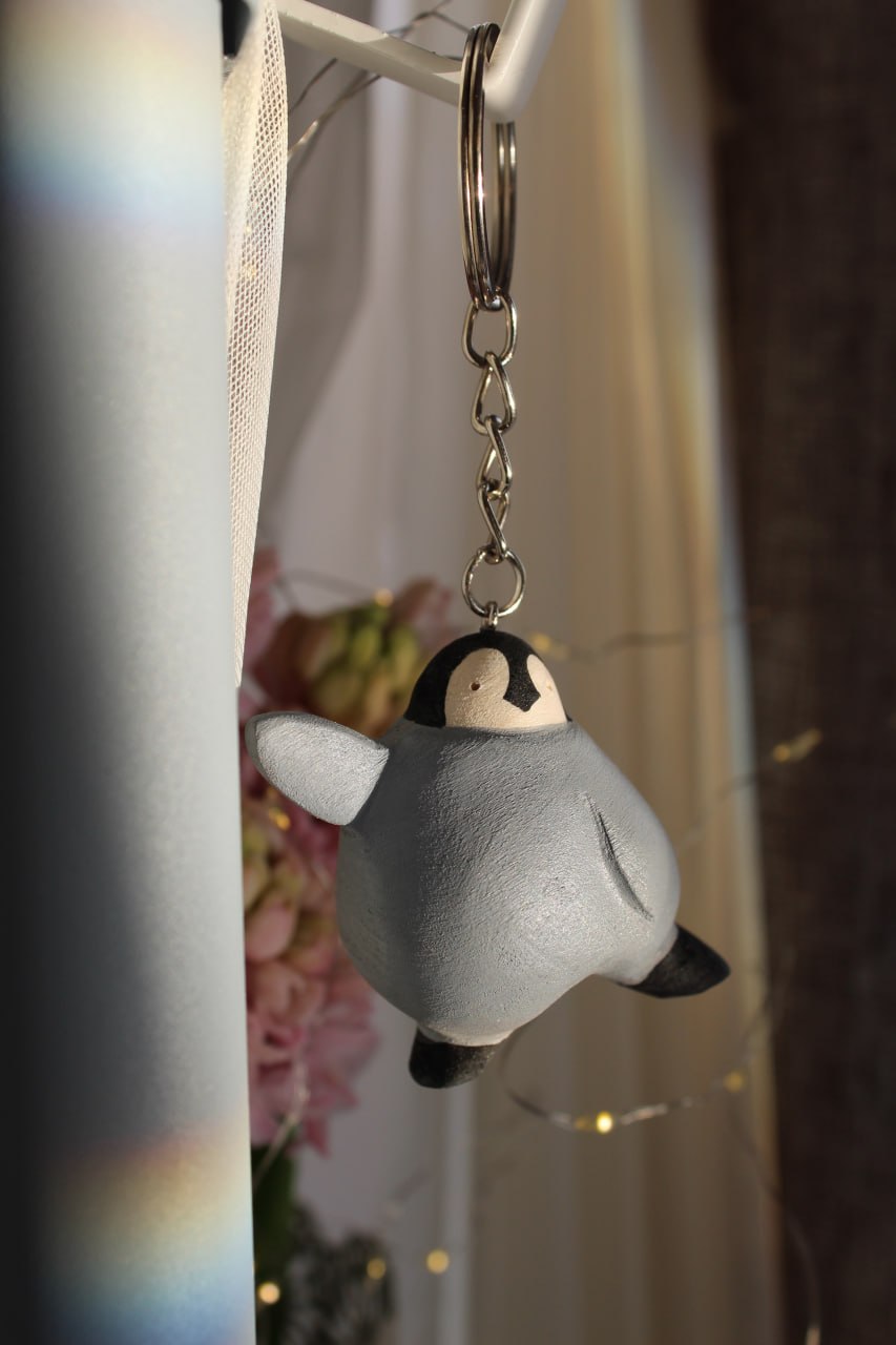 Mac Penny Penguin Keychain – Handmade Wooden Keyring